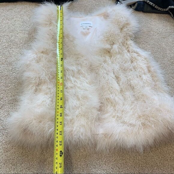 Club Monaco Cream Fur Feather Vest Sz S - Picture 14 of 14